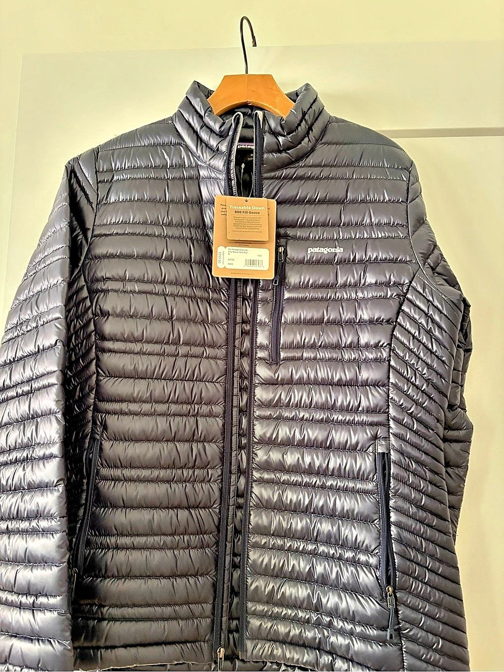 Patagonia Down Ultralight Women Puffer Jacket in Navy Blue